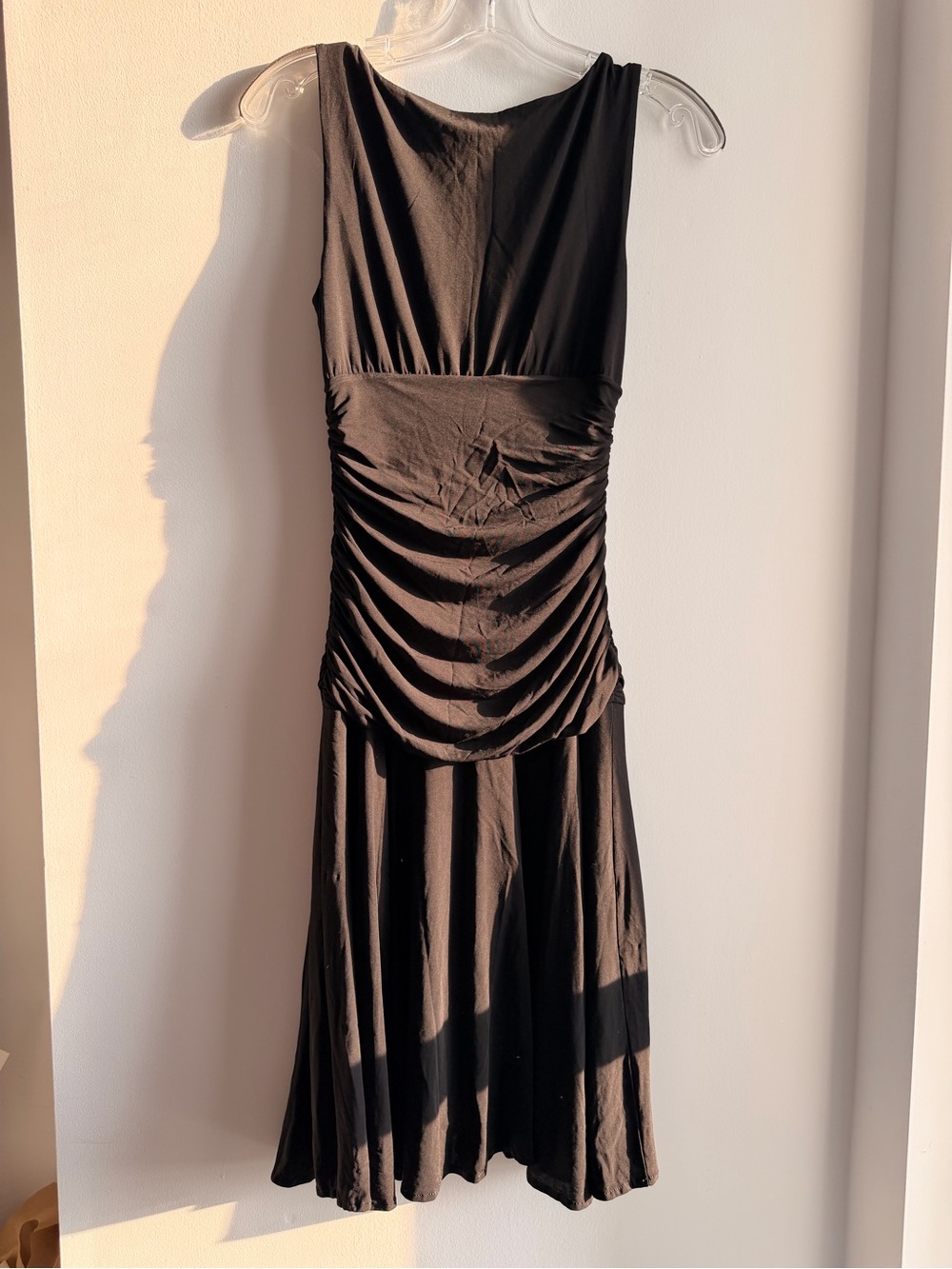 BCBGMaxAzria Black Ruched V-Neck Midi Dress - Picture 2 of 3